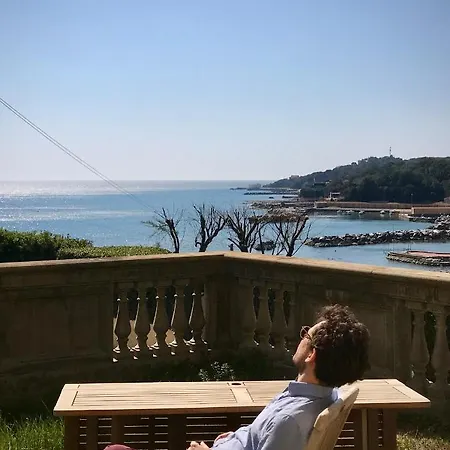 Appartamenti Fronte Mare Castiglioncello Exterior foto